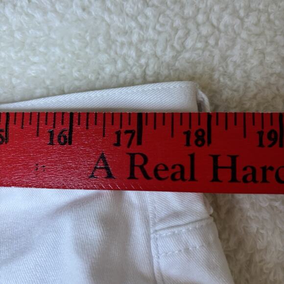 Eddie Bauer Shorts Womens Size 16 Slight Curvy White Bermuda Casual Beach Wear - Picture 4 of 6